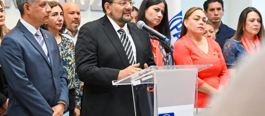Enrique Cambranis, nuevo Coordinador del Grupo Legislativo del PAN en Veracruz.