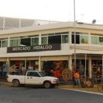 Brindan mantenimiento al mercado Hidalgo de Veracruz