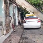 Colapsa espectacular por tormenta y aplasta taxi en Veracruz